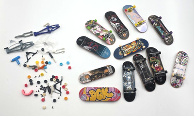 Vintage Tech Deck Fingerboard Lot of 12 Chocolate, Zero, Grimple Stix, DGK Ska