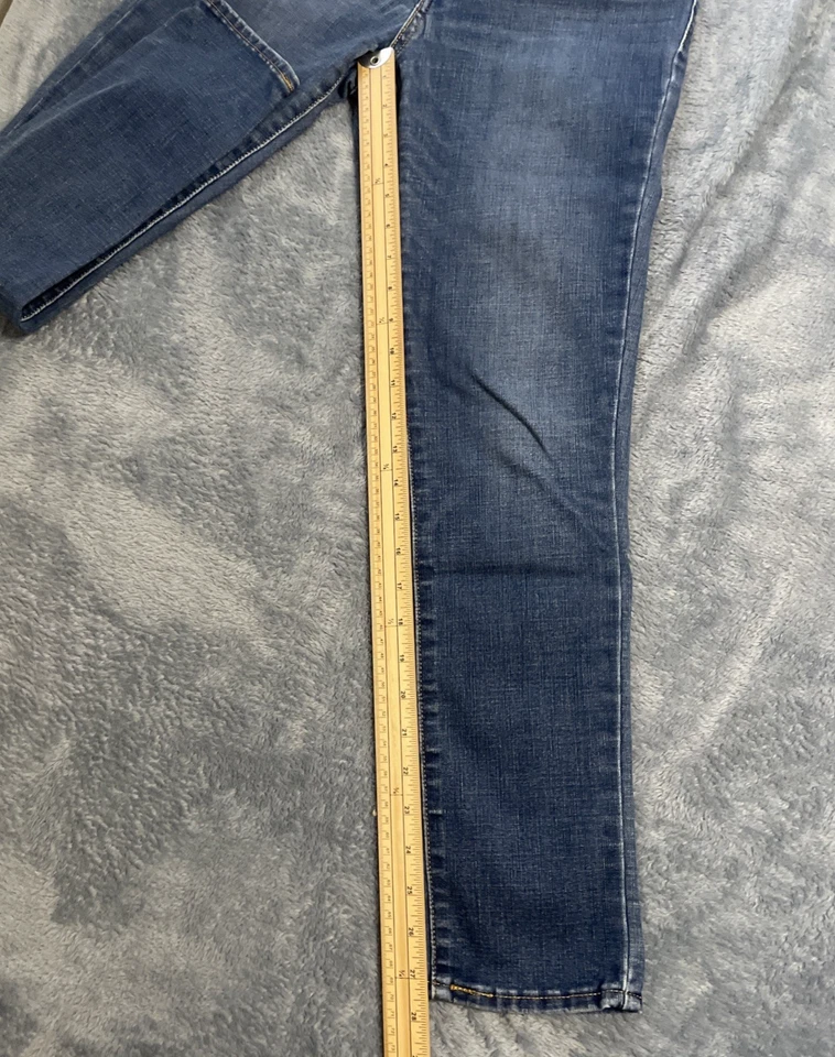 Levi's 311 Shaping Skinny Jeans Women’s Blue 5-Pocket Zip Fly Vintage W27 L27 - Image 4 of 4