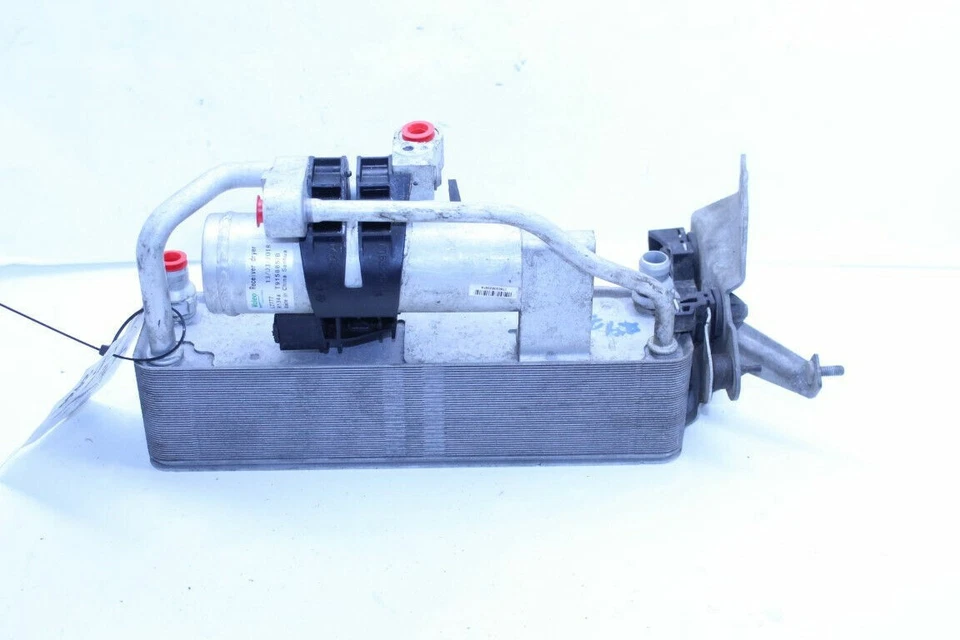 BMW 330xi 2018 aire acondicionado aire acondicionado condensador OEM usado Foto 2 de 4