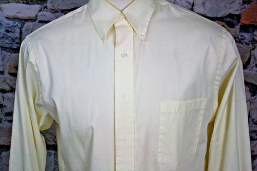 VAN HUESEN Mens Shirt Yellow Button Down Easy Care Cotton Poly Fabric Large - Picture 6 of 8