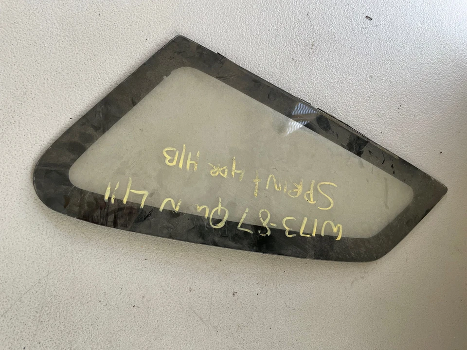 Chevrolet Sprint 1987 4 puertas diestro derecho cuarto trasero ventanas Foto 3 de 4