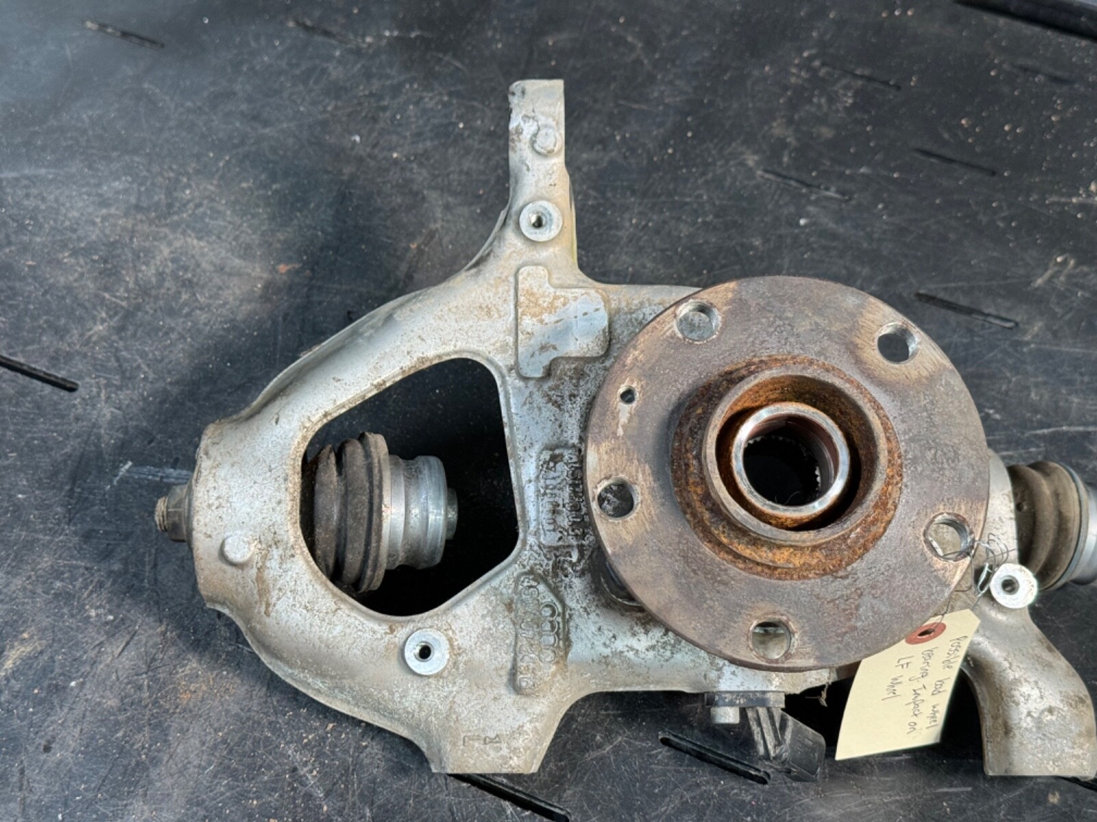 17-23 AUDI R8 V10 FRONT LEFT KNUCKLE SPINDLE WHEEL CARRIER | IMPACT/DAMAGE