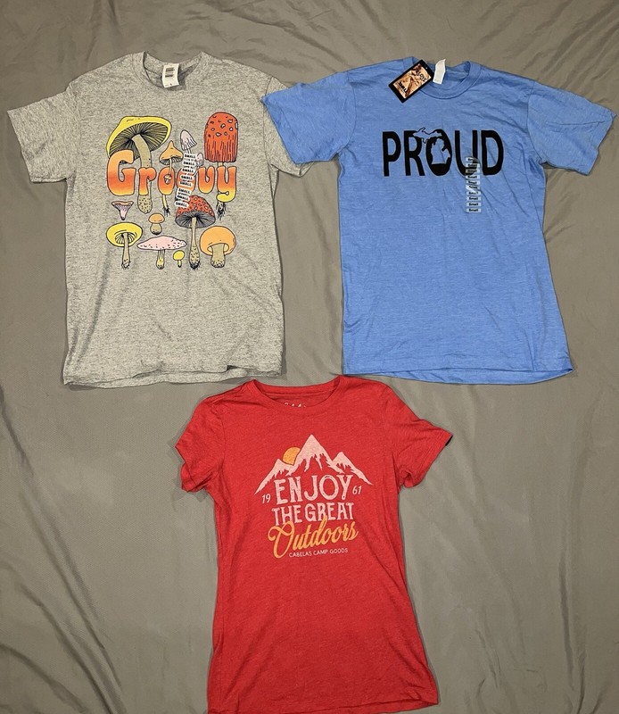 NWT Lot of 3 Women’s Short Sleeve Tops SZ S Michigan Proud Mushrooms Cabelas Red