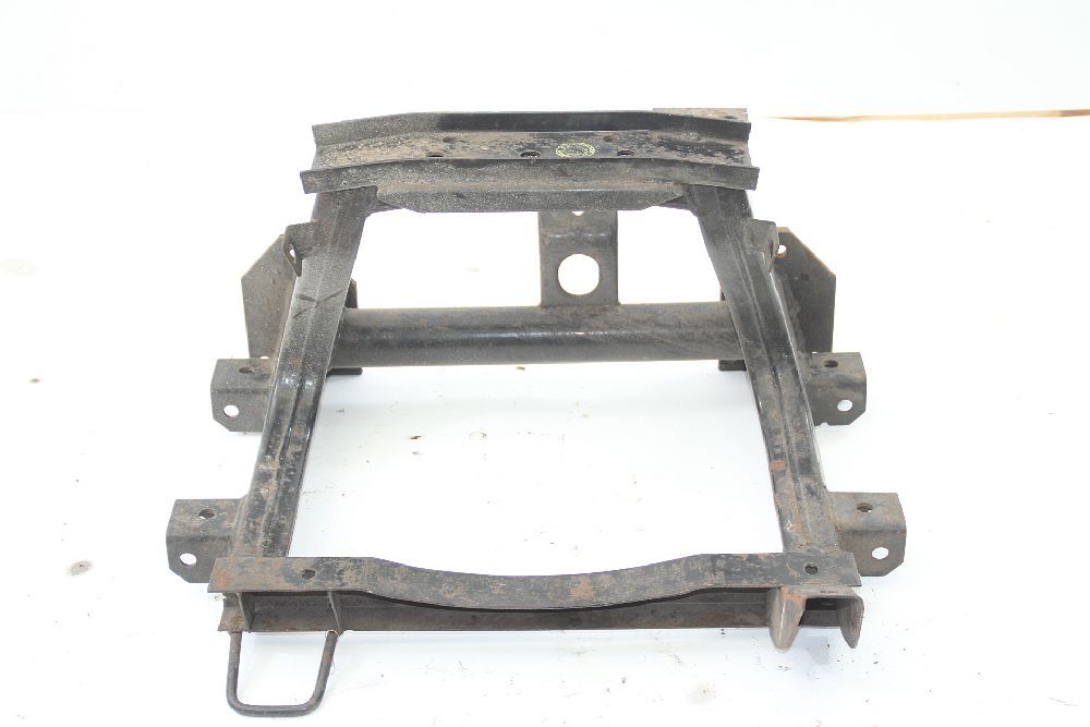 Achs portador hacia adelante Trabant 601 0300608102 0.6 19 kW 26 HP 10352
