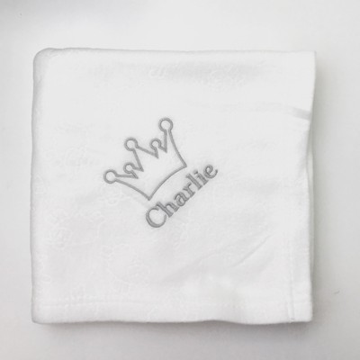 Personalised Embroidered Baby Fleece Blanket Girls /& Boys Gift Prince /& Princess