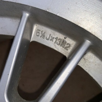 Momo vintage NOS alloy wheel 13