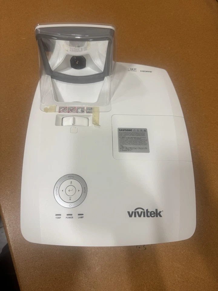 Vivitek D755WT Ultra Short Throw Projector - Image 2 of 4