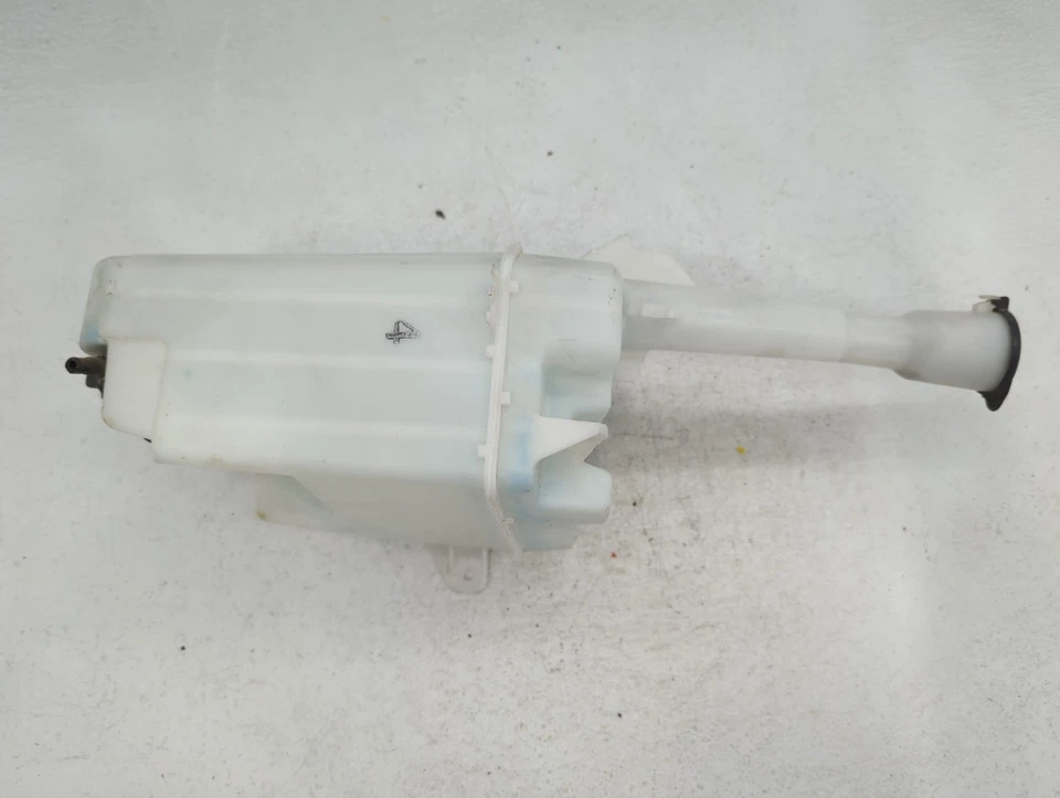 Botella depósito líquido lavadora parabrisas Scion Tc 2005-2010 OEM V3LV9 Foto 3 de 4