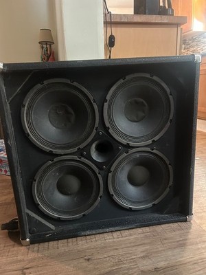 bass cabinet 4x10 Ampeg 500 W 8 OHMS