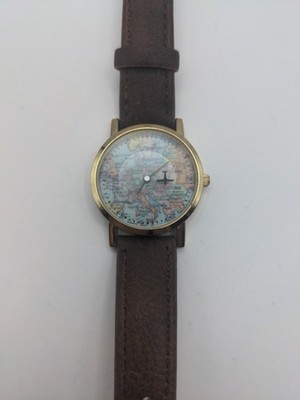 World Map Dial Wristwatch Brown Leather Strap Gold Tone New Battery 