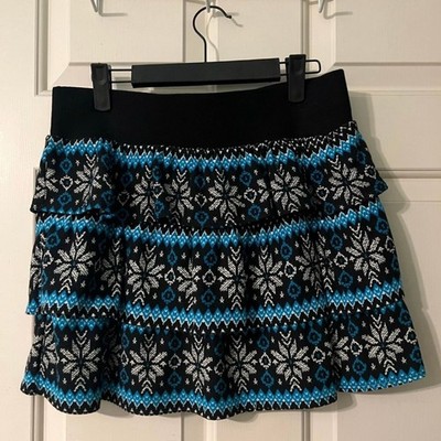 dELiA*s Sweater Knit Tiered Skirt Size L