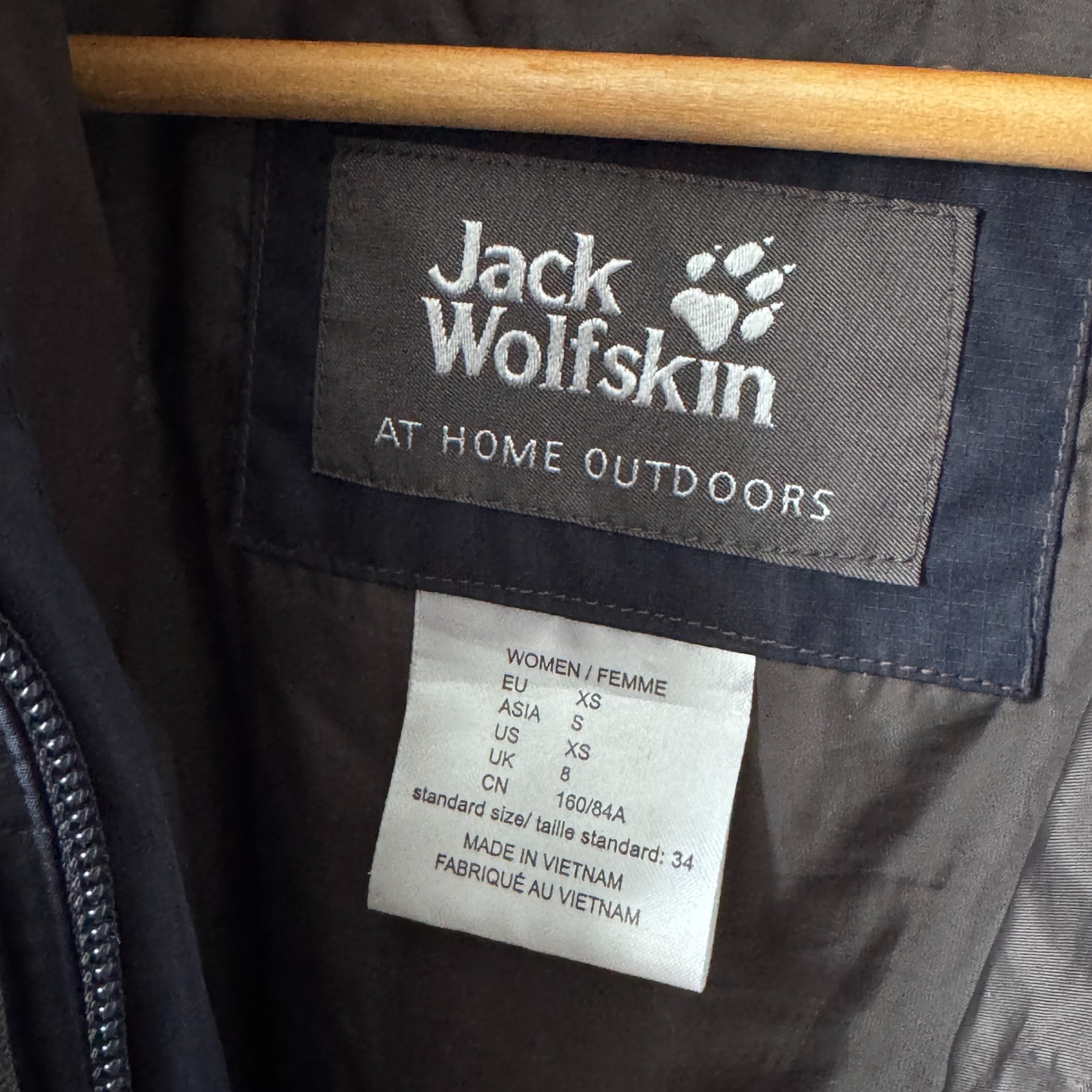 Jack Wolfskin Women’s STORMLOCK Active Insulated Winter Parka - Navy Blue image 7
