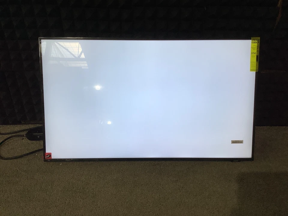 Samsung CU8000 43" LED LCD Smart TV 4K UN43CU8000FXZA ✨ NEW! OPEN BOX! - Image 3 of 4