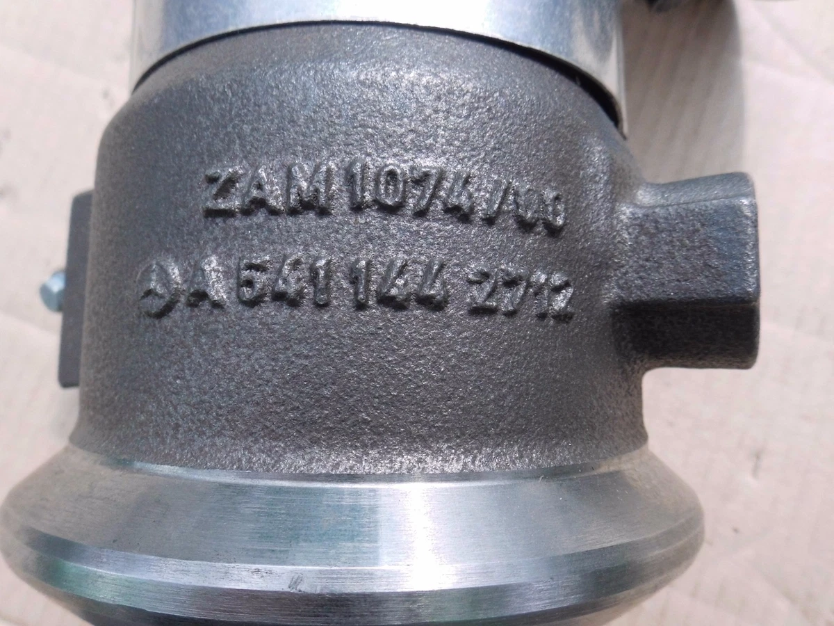 Mercedes Benz Actros OM501LA Motor Auspuff Krümmer Motorbremse Neu  