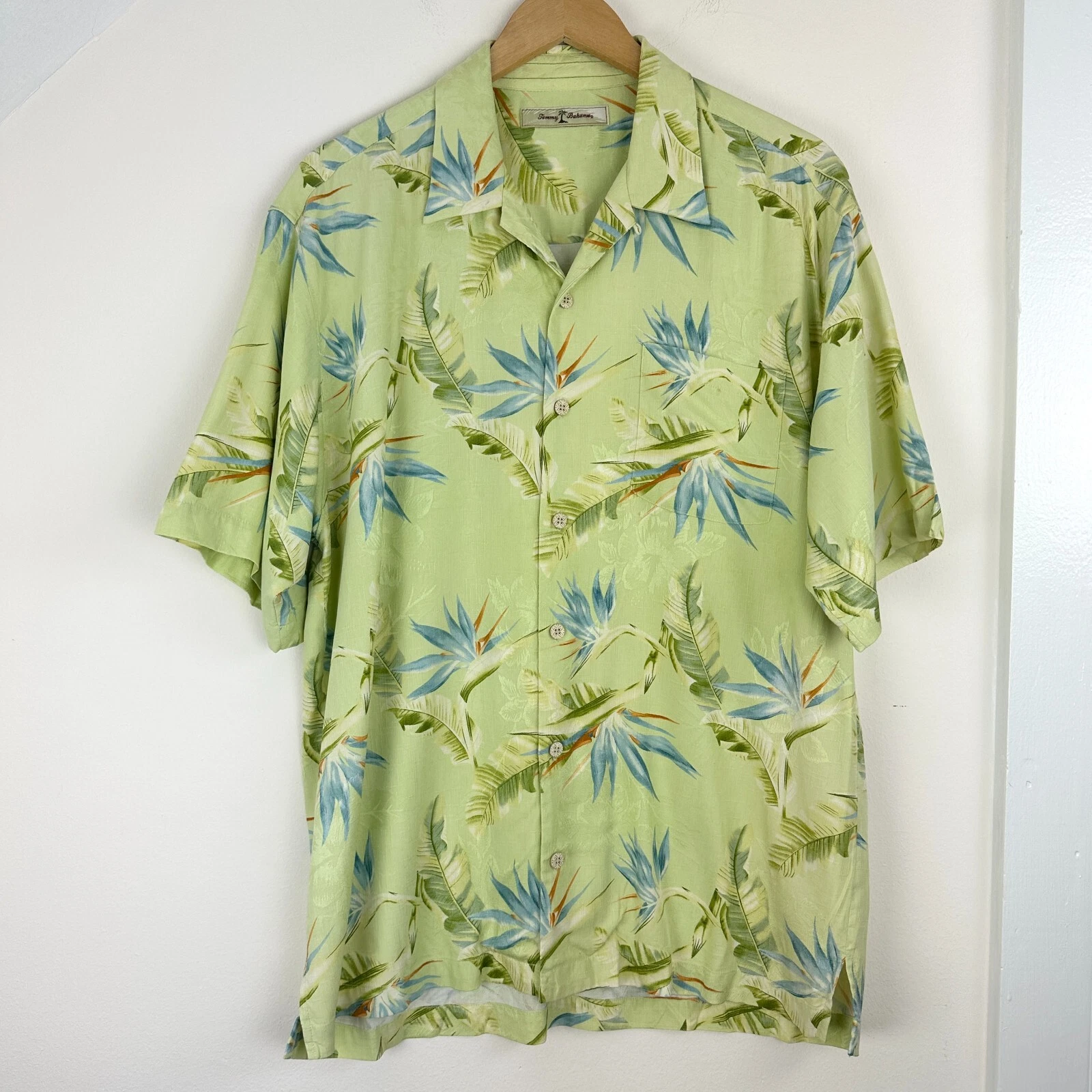 Tommy Bahama Men's L 100% Silk Hawaiian Shirt, loop collar, light green floral