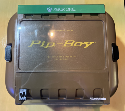 Fallout 4: Pip-Boy Edition - Collector’s Edition - XBOX ONE 2015 NIB - Picture 11 of 11
