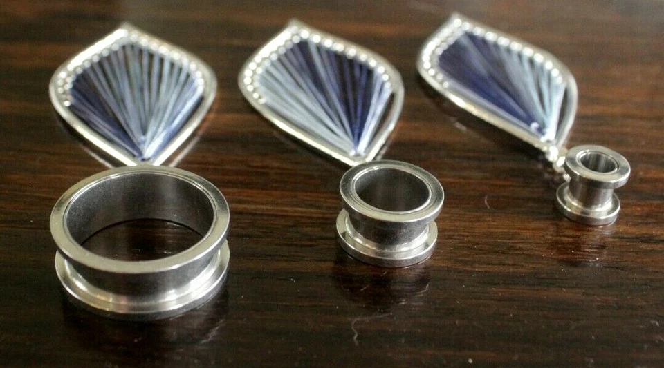 Feather Leaf Web Dangle Charm Earring Ear Plug Tunnel Screw Fit Surgical Steel - Image 4 of 4