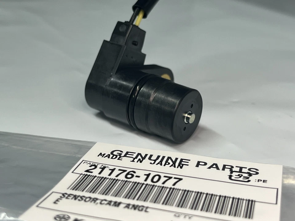 Kawasaki Genuine 2000 - 2021 JET SKI ULTRA / STX CAM SHAFT SENSOR 21176-1077 NEW - Image 3 of 4