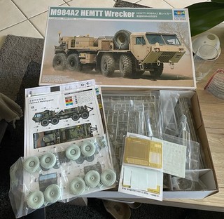 Trumpeter 1:35 1083 M984A2 HEMTT Wrecker