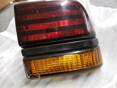 Passenger Tail Light 2 Door Quarter Panel Mounted Fits 92-94 SUNBIRD 34128