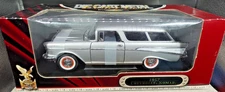 Road Signature 1957 Chevrolet Nomad 1/18
