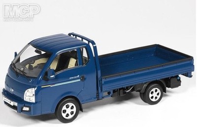 Korea Hyundai Porter II Flatbed Truck Plastic Model Kit 15144 MCP Korea 1/24