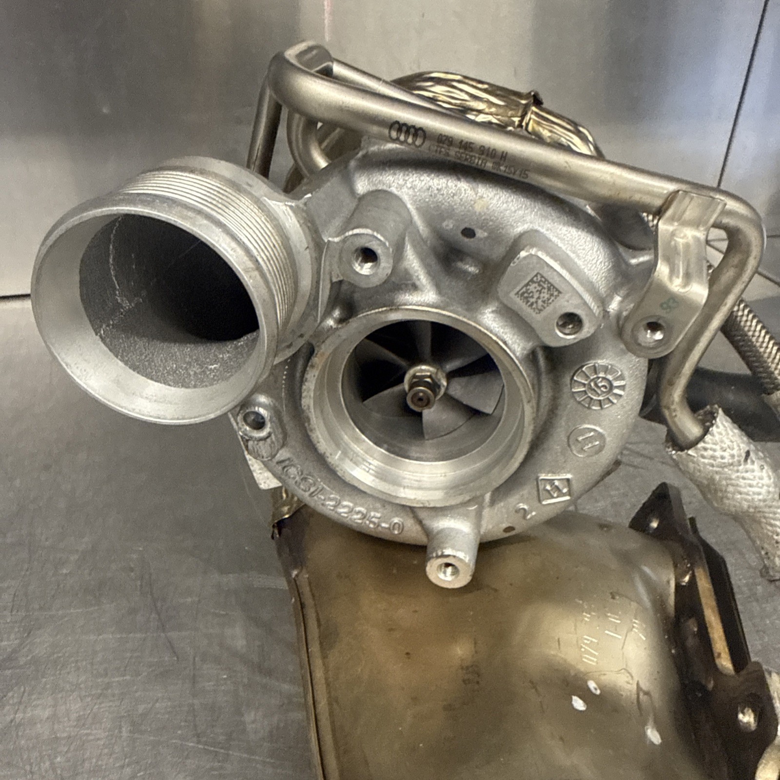 Bentley Flying Spur 2017 RIGHT Turbocharger P/N 079145704Q