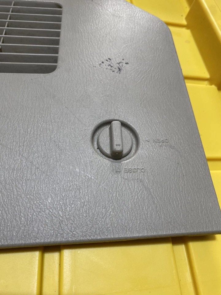 INFINITI QX4 2001-2005 PANEL DE TAPA DE MALETERO INTERIOR SUV de lujo OEM Foto 3 de 4