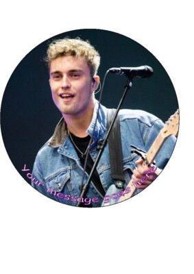 7,5 SamFender Tortenaufleger, personalisiert mit jeder Nachricht.