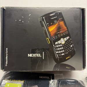 BlackBerry Curve 8350i Nextel Smartphone WiFi BT RCD21IN Complete Set in Box New