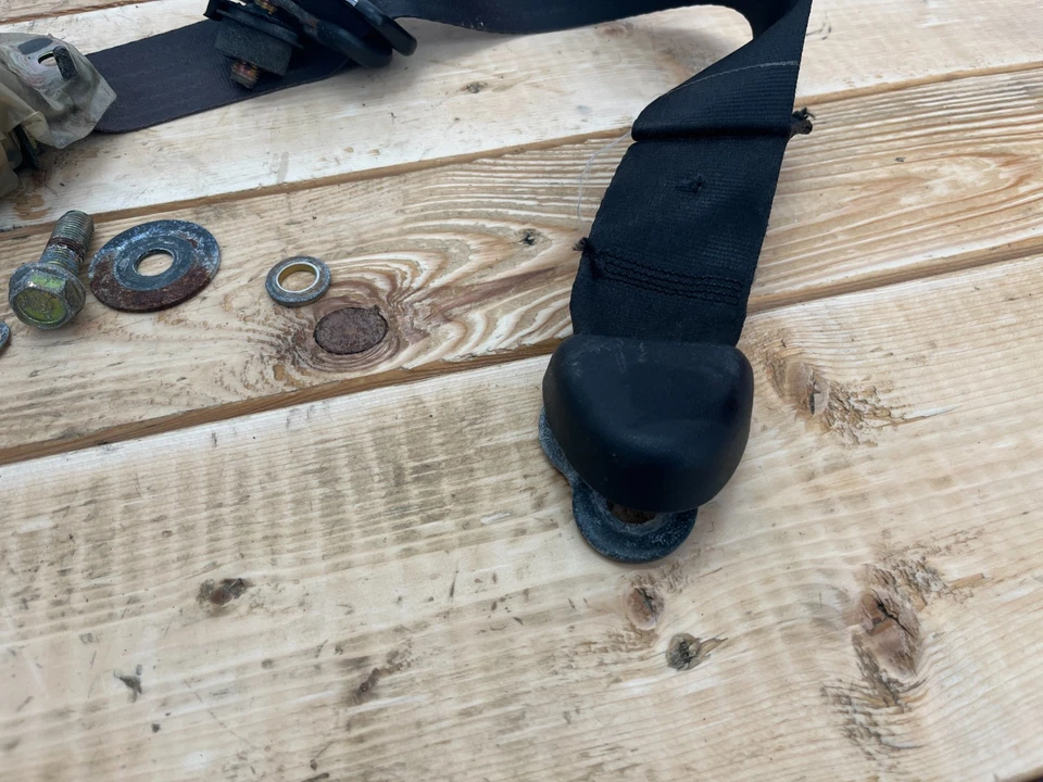 88-91 MAZDA RX7 CONVERTIBLE LADO DERECHO PASAJERO CINTURÓN RETRACTOR OEM Foto 3 de 4