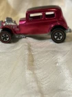 Vintage 1968 Mattel Hot Wheels Redline Magenta '32 Classic Ford Vicky VGC