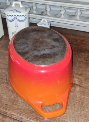 Ancienne cocotte Le Creuset 30 cm (Gebraucht) in Chézard St Martin für