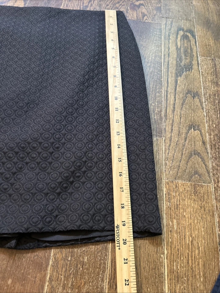 Юбка-карандаш Banana Republic размер 4 черная геометрическая длина до колена с подкладкой - Изображение 3 из 4