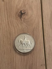 2002 Elizabeth II - £5 Five Pound Golden Jubilee Coin Brilliant Uncirculated 