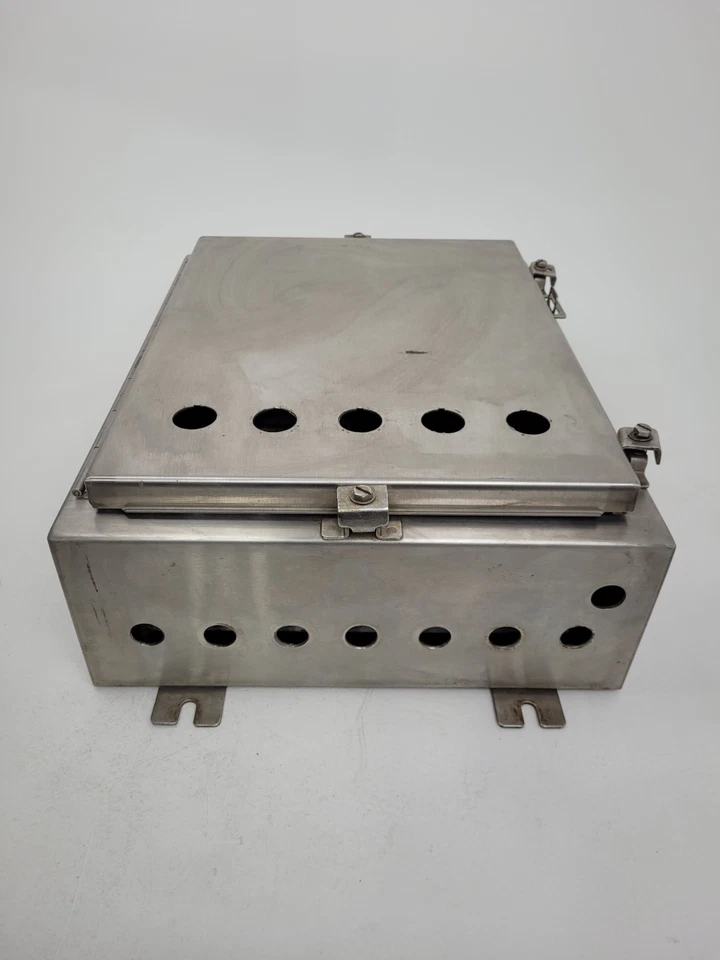 Caja de acero inoxidable Nema 4X Hoffman 22"x16"x8" - Opción al día siguiente Foto 2 de 4