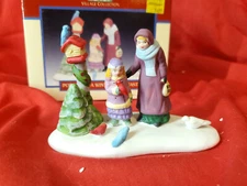 LEMAX Christmas Village Accessory - A WINTER BREAKFAST  With Box