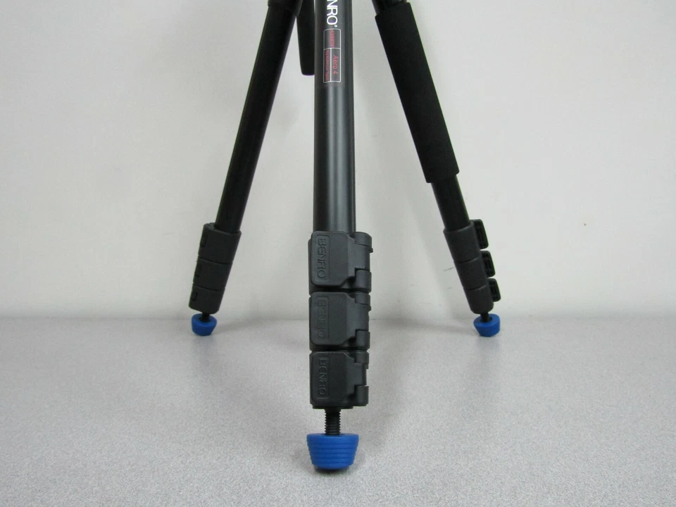 Tripé Benro Aero 4 Video Travel Angel (A2883FS4) - Carga máxima 8,8 lb (4 kg) - Imagem 4 de 4