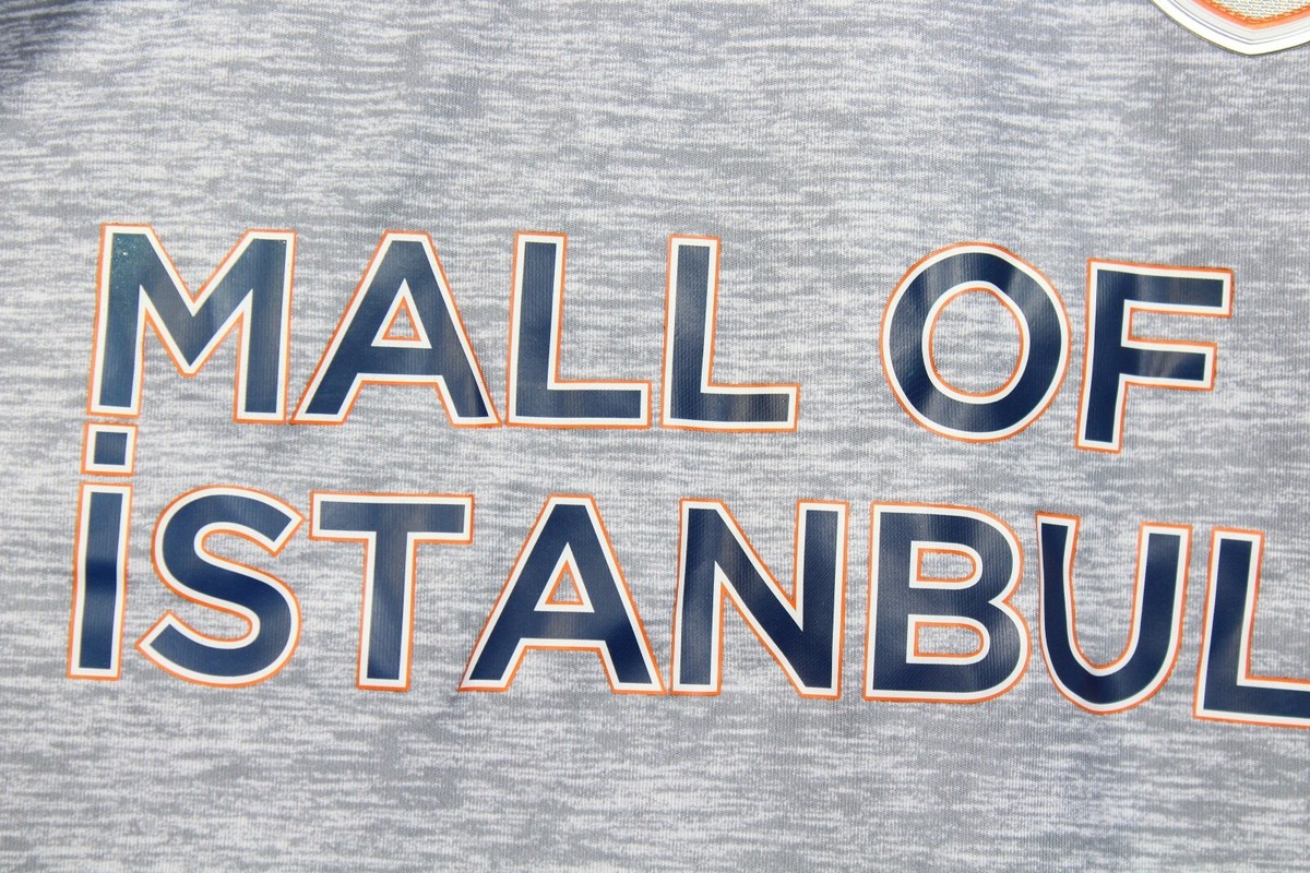 Maillot Macron Troisième Tenue Istanbul Basaksehir 2019/2020 – Taille L – Neuf Avec étiquettes