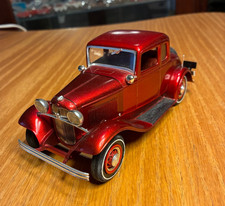 1932 FORD V8 COUPE AMT MODEL KIT " BUILT "
