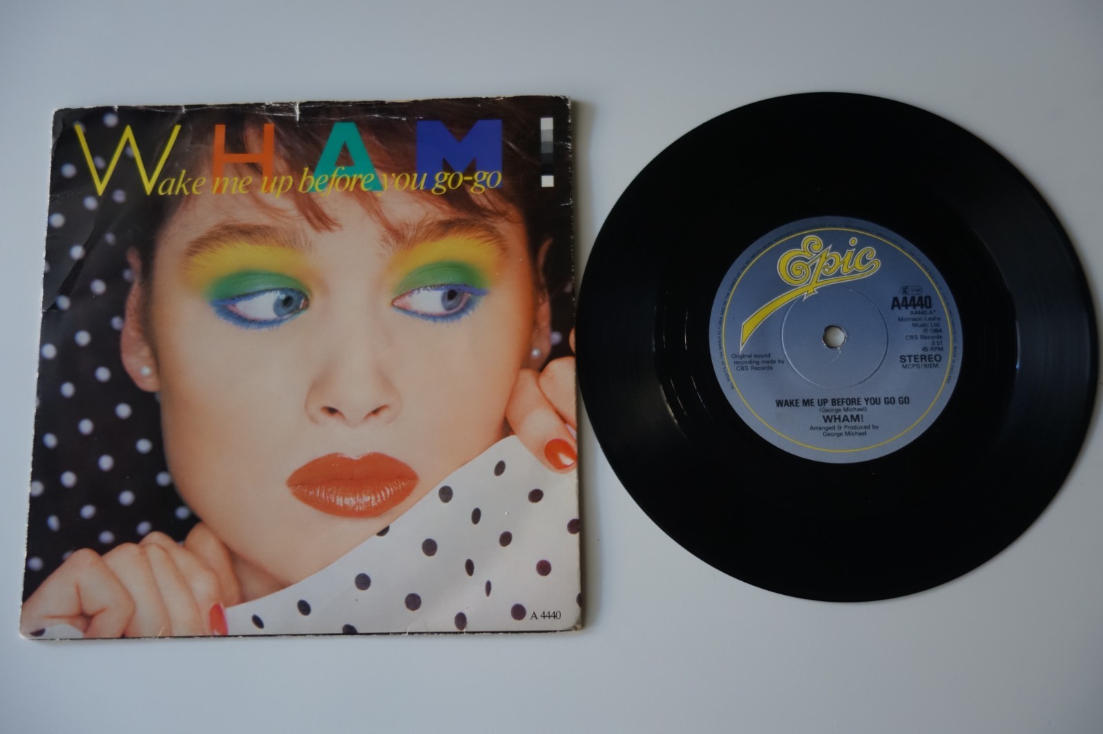 WHAM: Wake Me Up Before You Go-Go. SINGLE VINILO 7” ORIGINAL UK. GEORGE MICHAEL