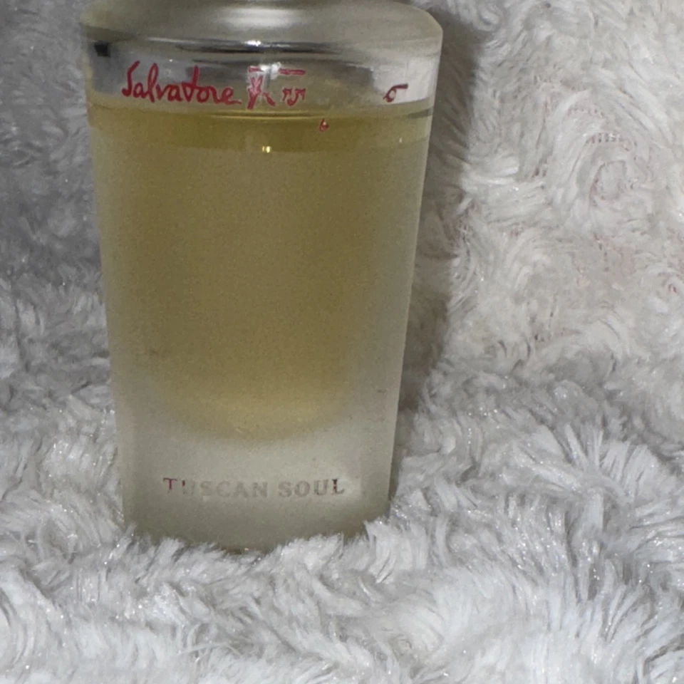 Salvatore Ferragamo Tuscan Soul eau de toilette 40 ml vintage como está Foto 2 de 4