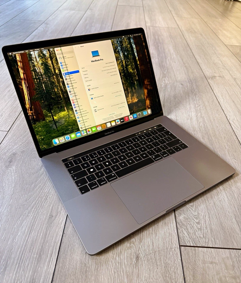 Apple MacBook Pro 15" 2019 · i9 · 16GB · 500GB, photo 1 of 5