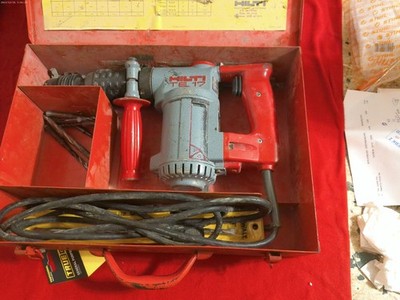 hilti te 17 120 Volt hammer drill With Case And Bits