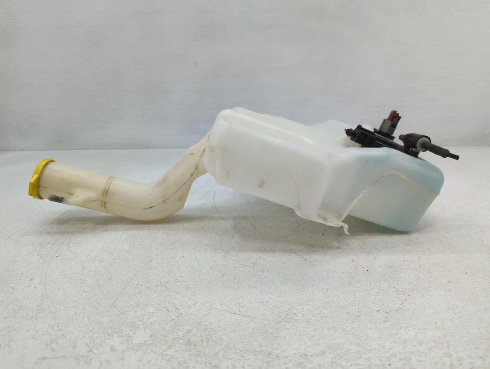 Dodge Caravan Windshield Washer Fluid Reservoir Bottle Oem T1SYN - Image 4 of 4