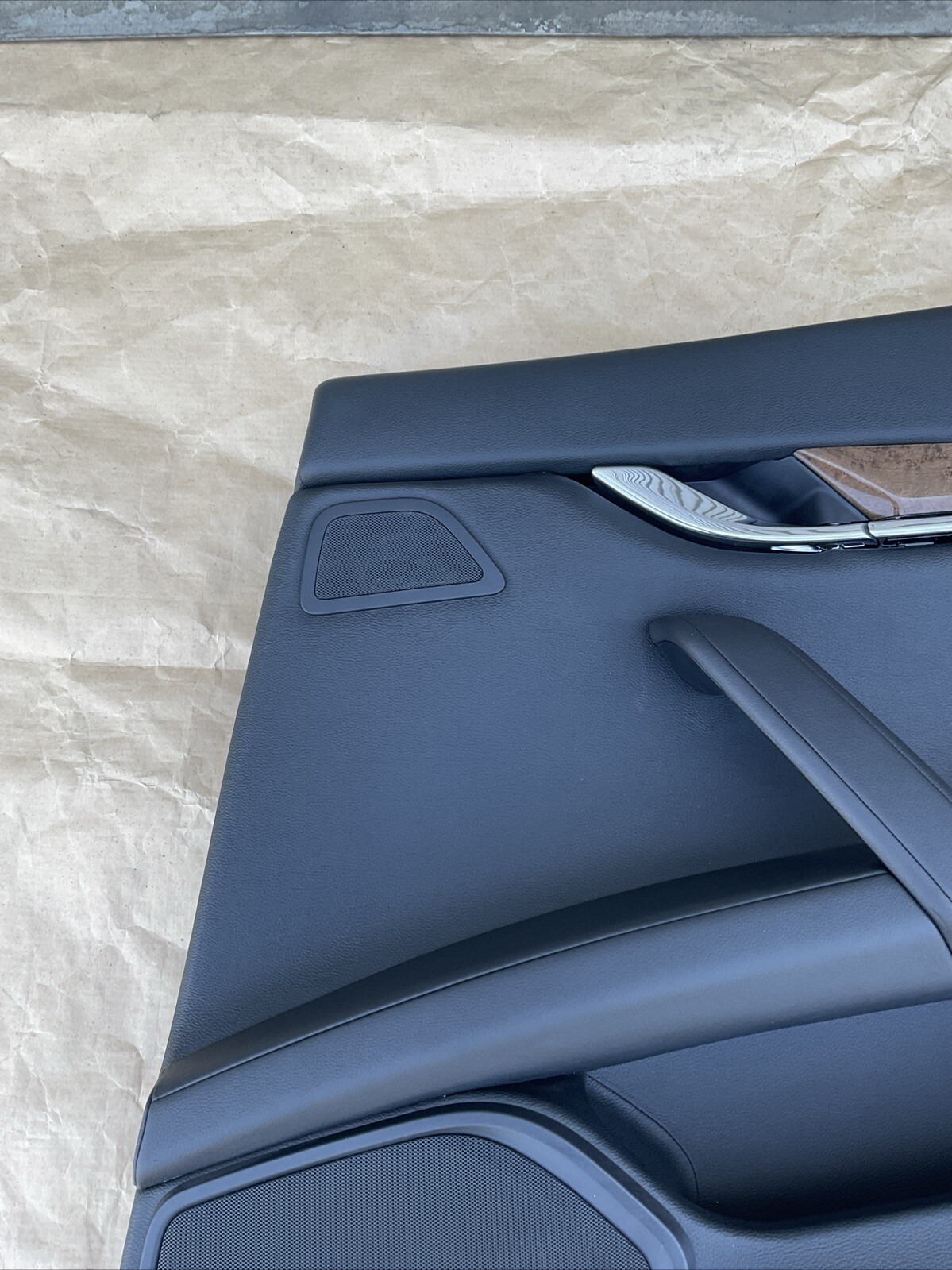 14-21 Maserati Quattroporte Rear Right Interior Door  Panel Leather Oem