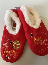 Snoozies Foot Covering VALENTINE'S DAY OH HONEY Slippers Women's Size Medium 7/8