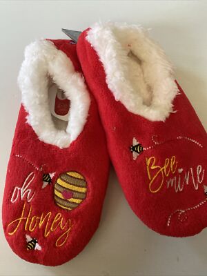 Snoozies Foot Covering VALENTINE'S DAY OH HONEY Slippers Women's Size Small 5/6