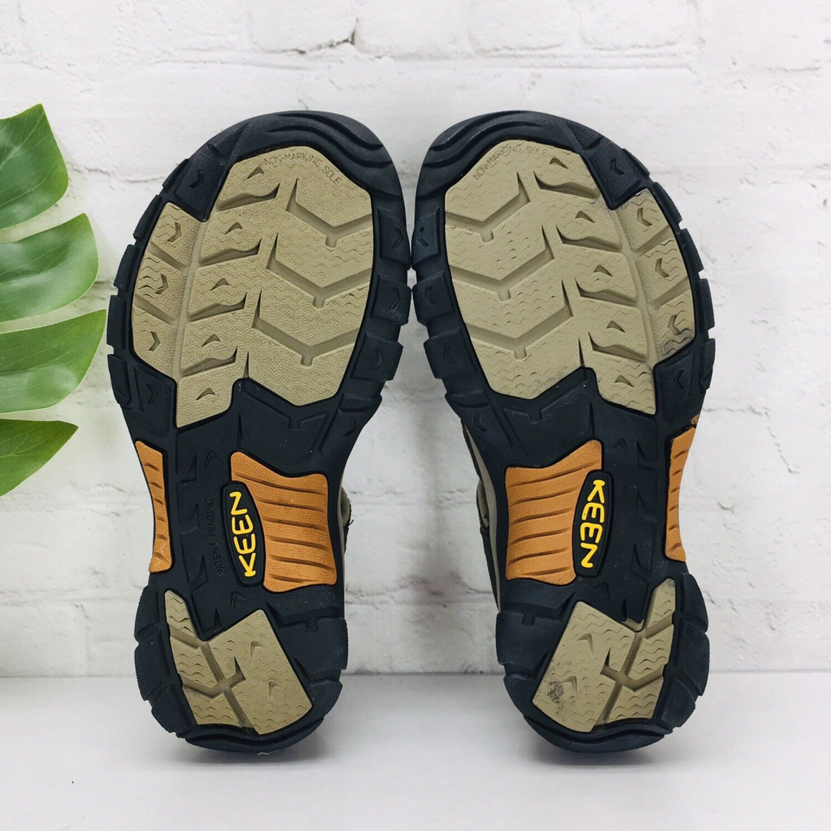 KEEN Hiking Sandals Men