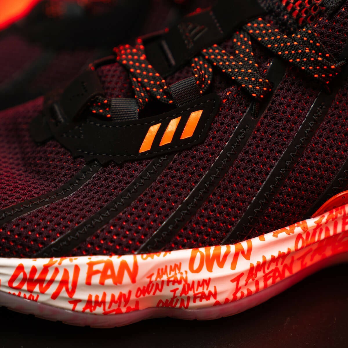 adidas Dame 7 Damian Lillard Basketball Shoes Low Sport  display picture 1